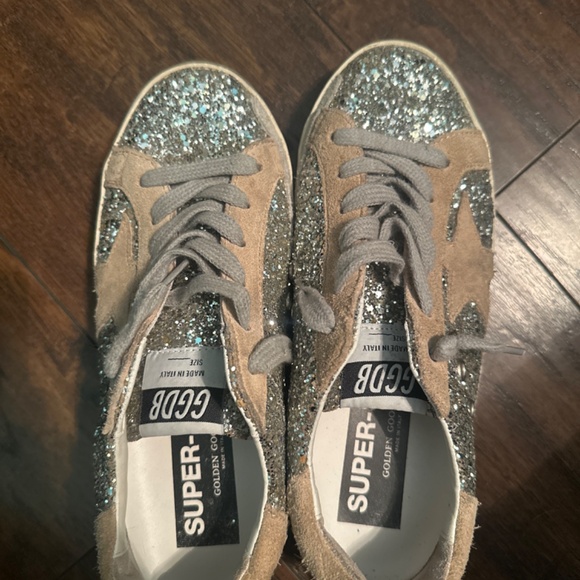 Golden Goose - Picture 4 of 7